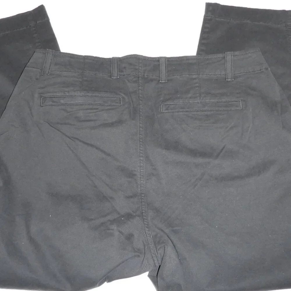 2 x GAP Mid Rise Downtown Khakis - Black - Picture 5 of 13